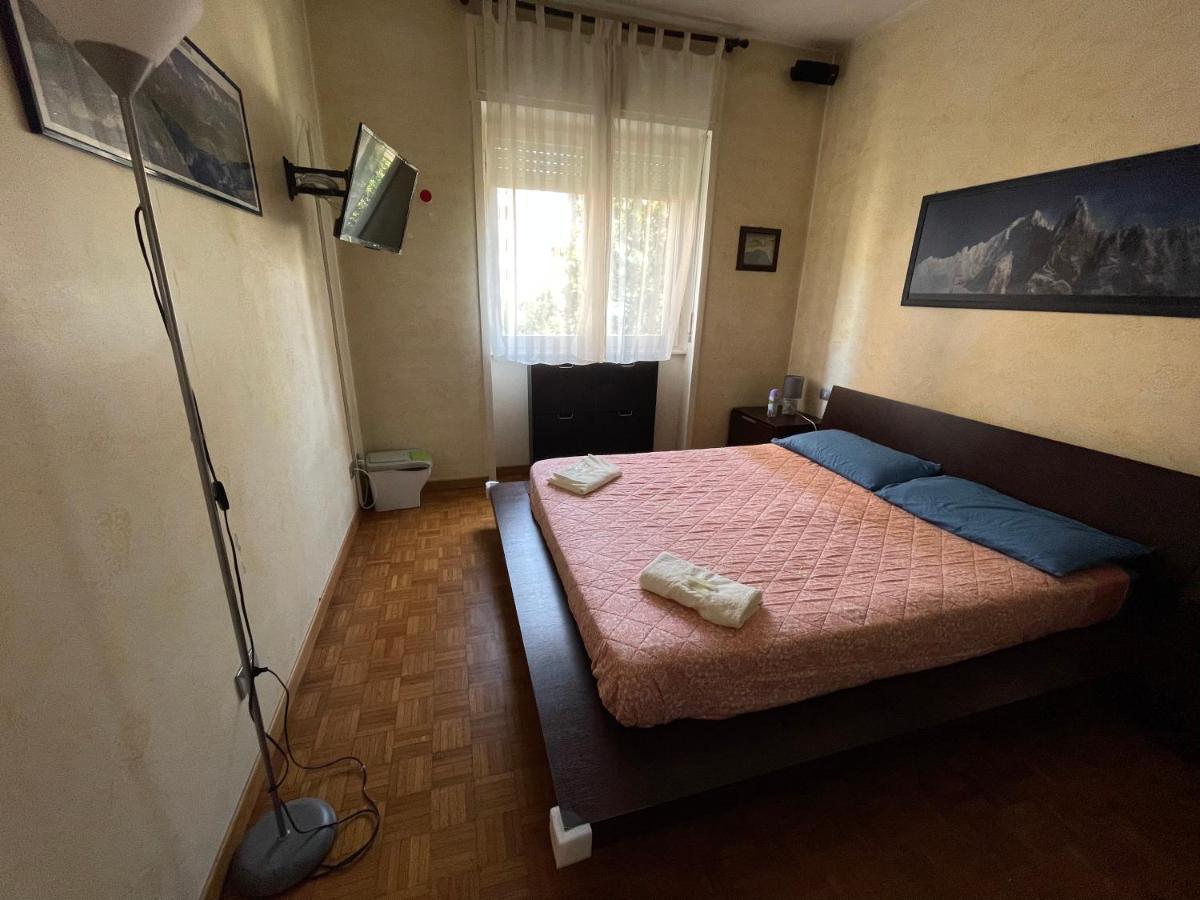 Impeccable Bnb In Milan Next To M1 Metro 10 Mins Away From Duomo Wi-Fi Feel Like Home Eksteriør billede