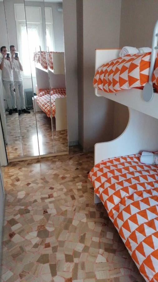 Impeccable Bnb In Milan Next To M1 Metro 10 Mins Away From Duomo Wi-Fi Feel Like Home Eksteriør billede
